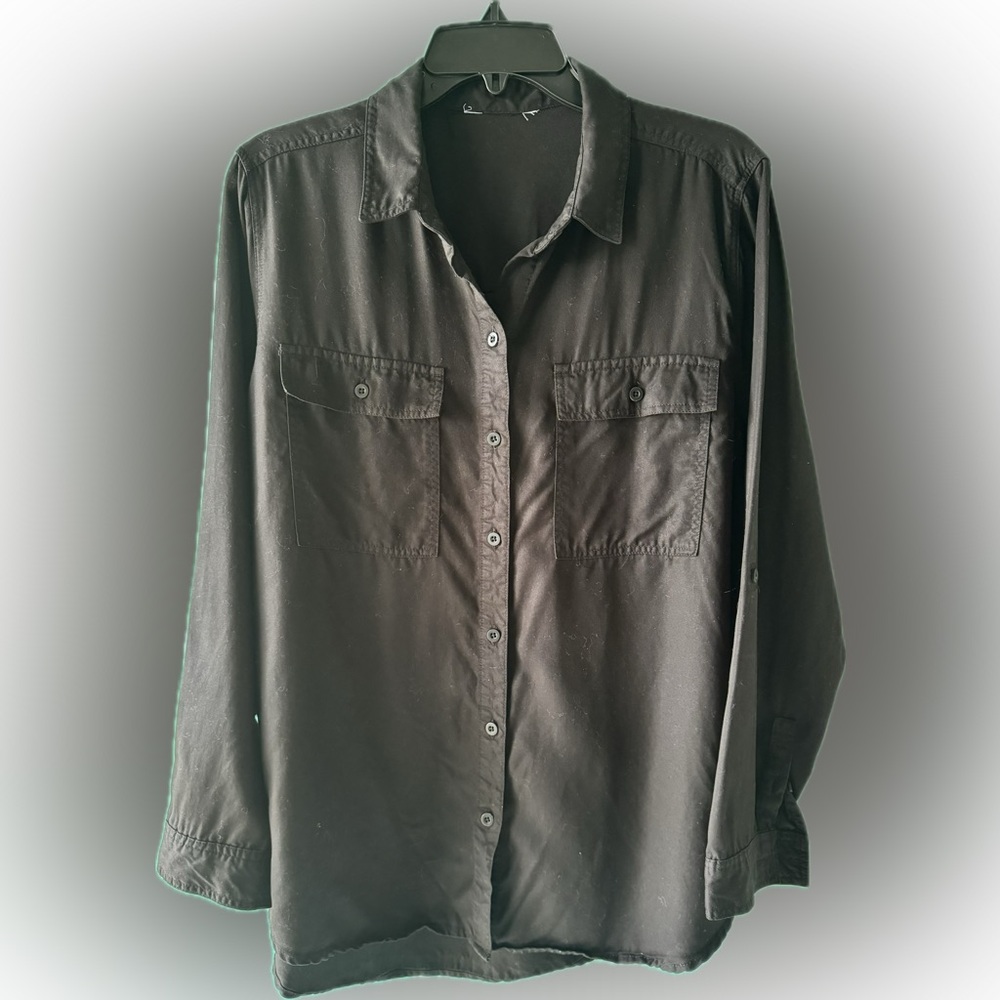 Black Button Up Long Sleeve Roll Up Relaxed-Fit Pockets Shirt Women’s Size Large